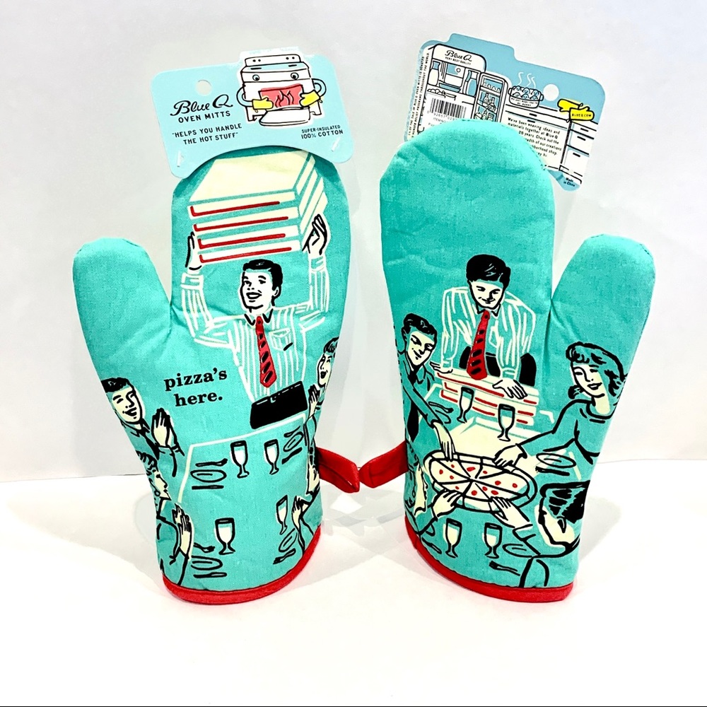 Blue Q | “pizza’s here” Oven Mitt